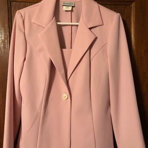 Breaking loose 3 piece suit. Light pink.